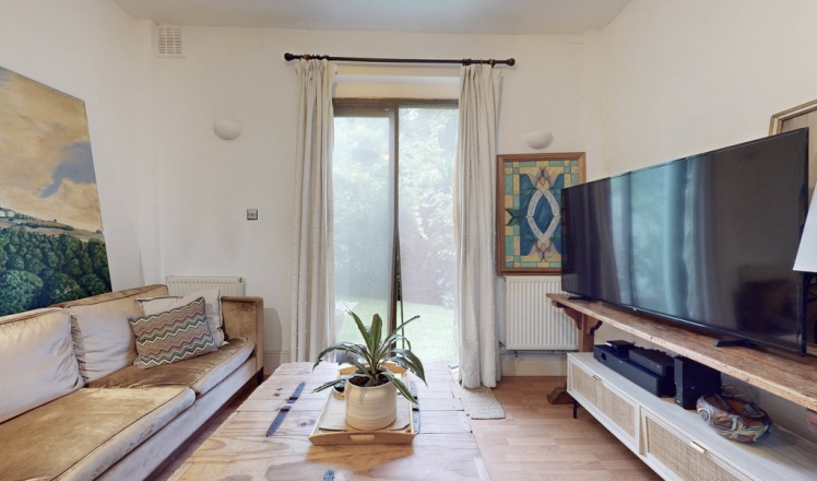 Princess Crescent, London