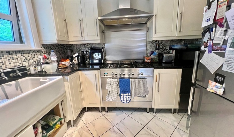 Barrowell Green, Winchmore Hill