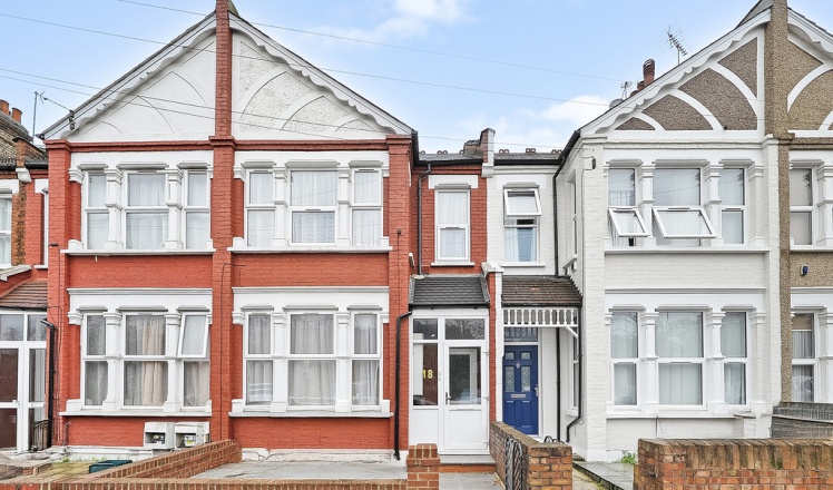 Frome Road, Wood Green