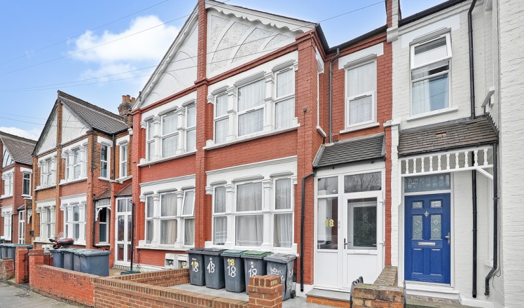 Frome Road, Wood Green