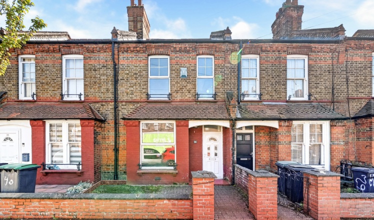 Morley Avenue, Wood Green