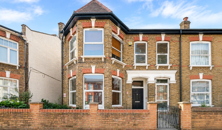 Carlingford Road, London