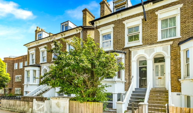 Pellatt Grove, London