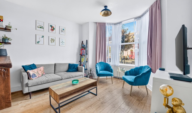 Whymark Avenue, Wood Green